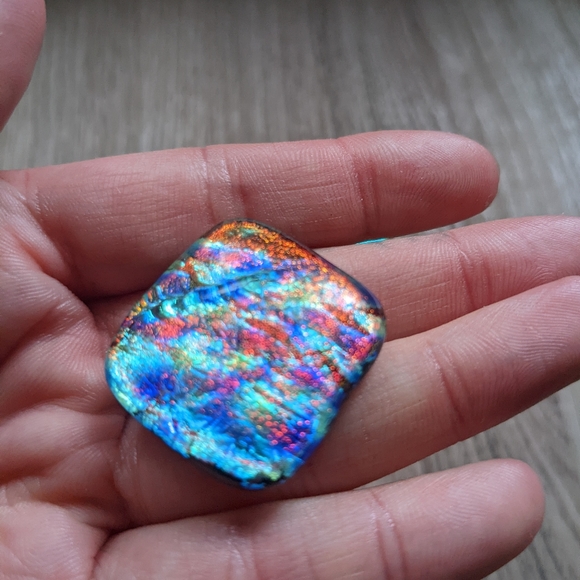 Fused glass cabochons - Picture 3 of 7